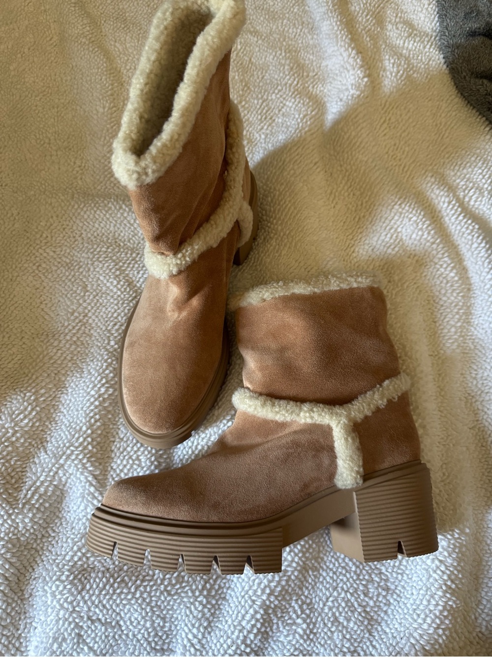 Stuart Weitzman Lennox shearling ankle boots